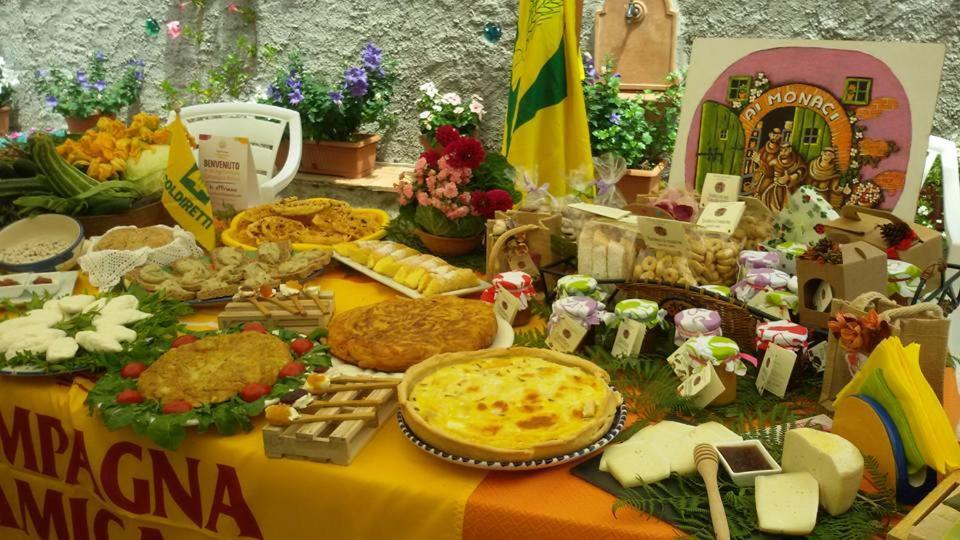 Agriturismo Ai Monaci Montano Antilia Luaran gambar